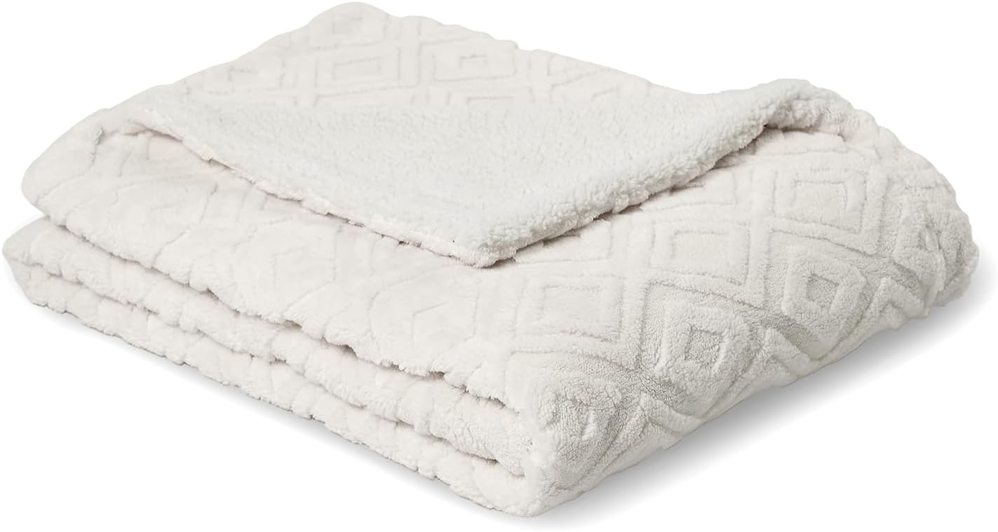 EVERGRACE Jacquard Boho Sherpa Fleece Throw Blanket for Couch, Super Soft Cozy Fuzzy Plush Blankets for Winter, Reversible Thick Warm Blanket for Bed, Sofa, Living Room, Off White, 50" x 60"