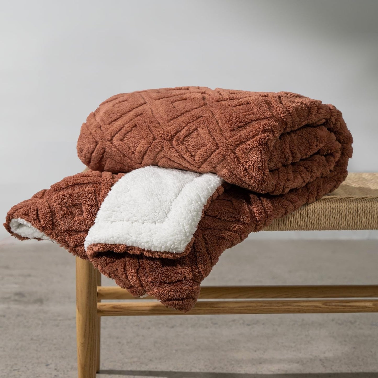 EVERGRACE Jacquard Boho Sherpa Fleece Throw Blanket for Couch, Super Soft Cozy Fuzzy Plush Blankets for Winter, Reversible Thick Warm Blanket for Bed, Sofa, Living Room, Off White, 50" x 60"