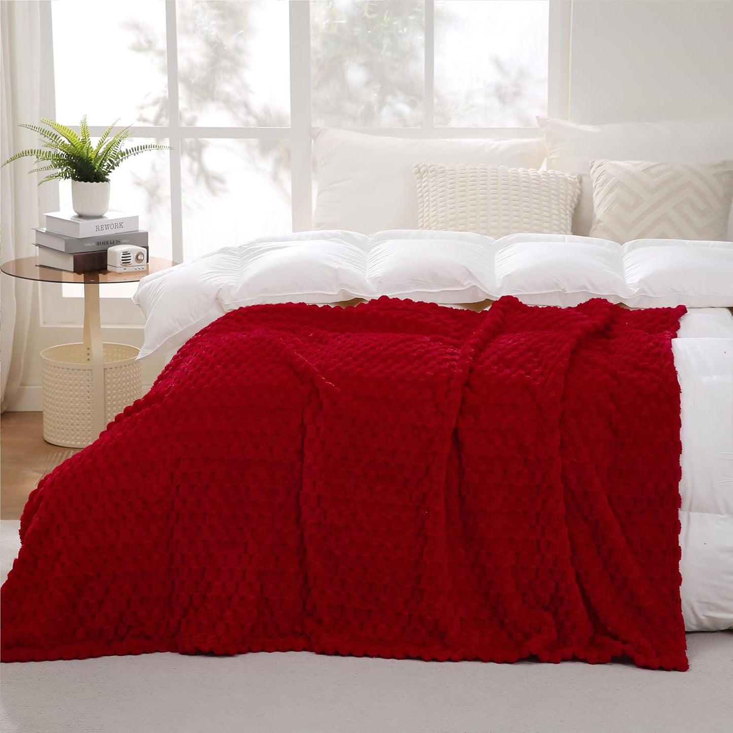 Puncuntex Hot Pink Throw Blanket 50"×60" inches Gifts for Mom Fuzzy 3D Jacquard Decorative Flannel Fleece Super Soft Plush Cozy Blanket for Couch Sofa Chair Lightweight