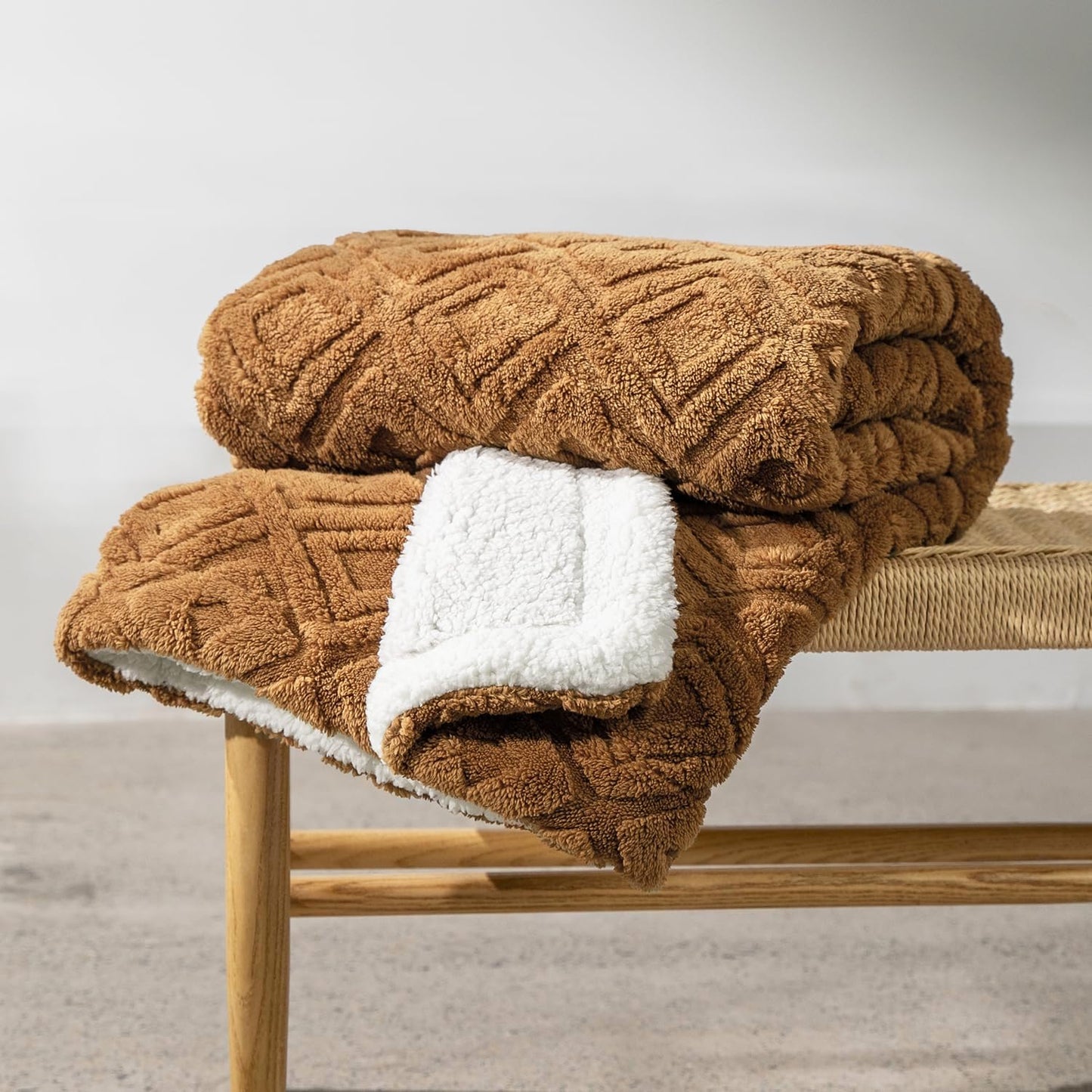 EVERGRACE Jacquard Boho Sherpa Fleece Throw Blanket for Couch, Super Soft Cozy Fuzzy Plush Blankets for Winter, Reversible Thick Warm Blanket for Bed, Sofa, Living Room, Off White, 50" x 60"
