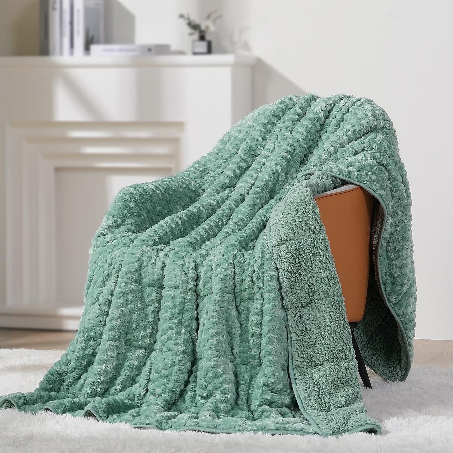 Mr. Sandman Weighted Blankets for Adults Queen Size 15lbs, Warm Sherpa Fleece Throw Blanket for Sleep and Calm, Soft Cozy Heavy Bed Blanket with Jacquard Flannel, 60 x 80 Inches, Cream White