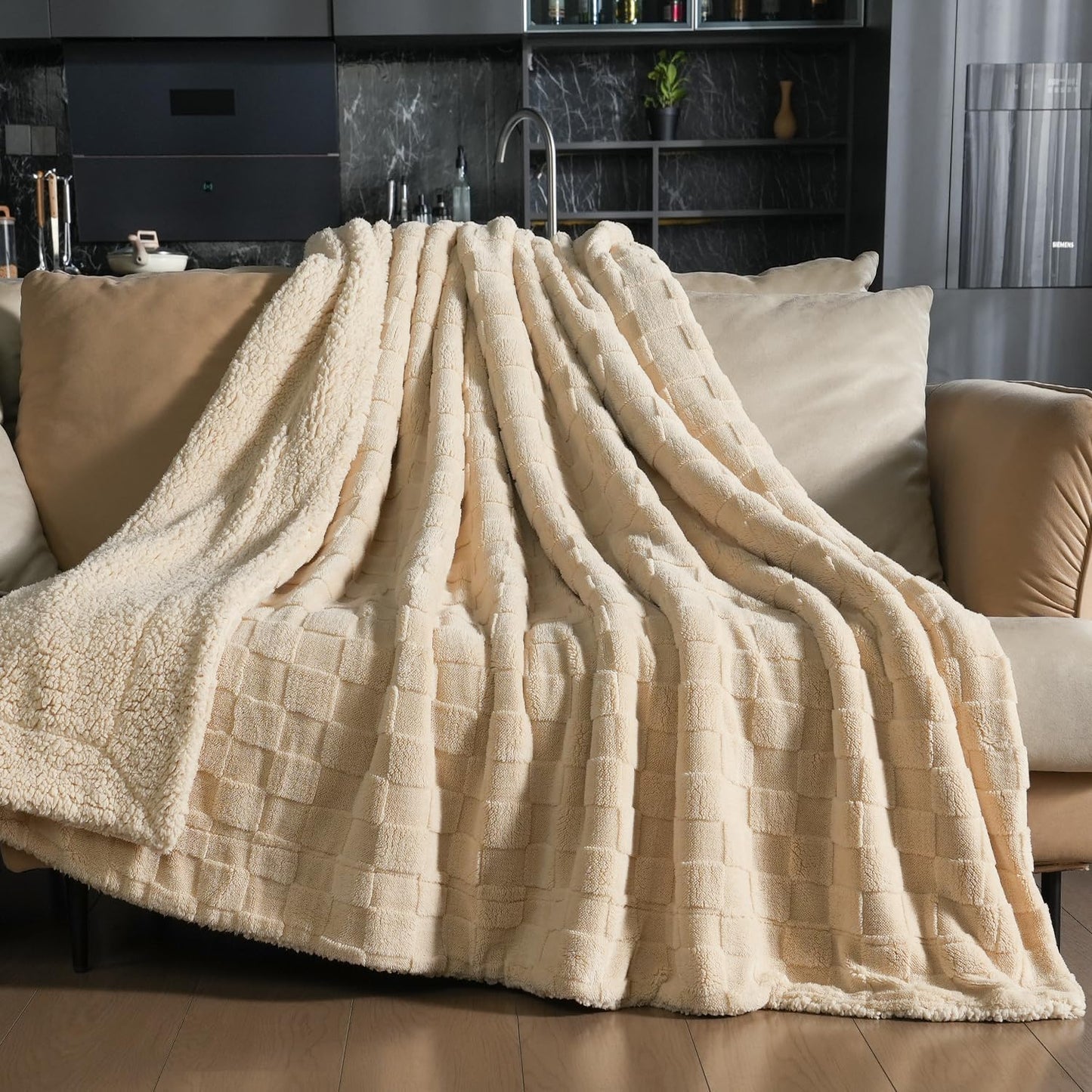 Pawque Super Soft Cozy Throw Blanket for Couch Sofa Bed - Fluffy Sherpa Fleece Reversible Thick Warm Fuzzy Blanket for All-Season, 3D Checkered Jacquard Elegant Decorative Blankets, Grey, 50" x 60"
