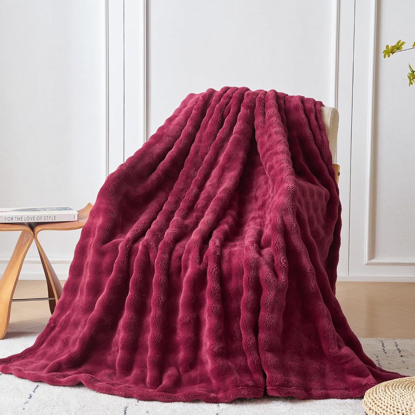 COOVA Fleece Throw Blanket for Couch, Super Soft and Cozy 3D Jacquard Warm Blankets, Lightweight and Fuzzy Throw for Bed, Sofa, Chair, Giftable (Navy Blue, 50"x60")
