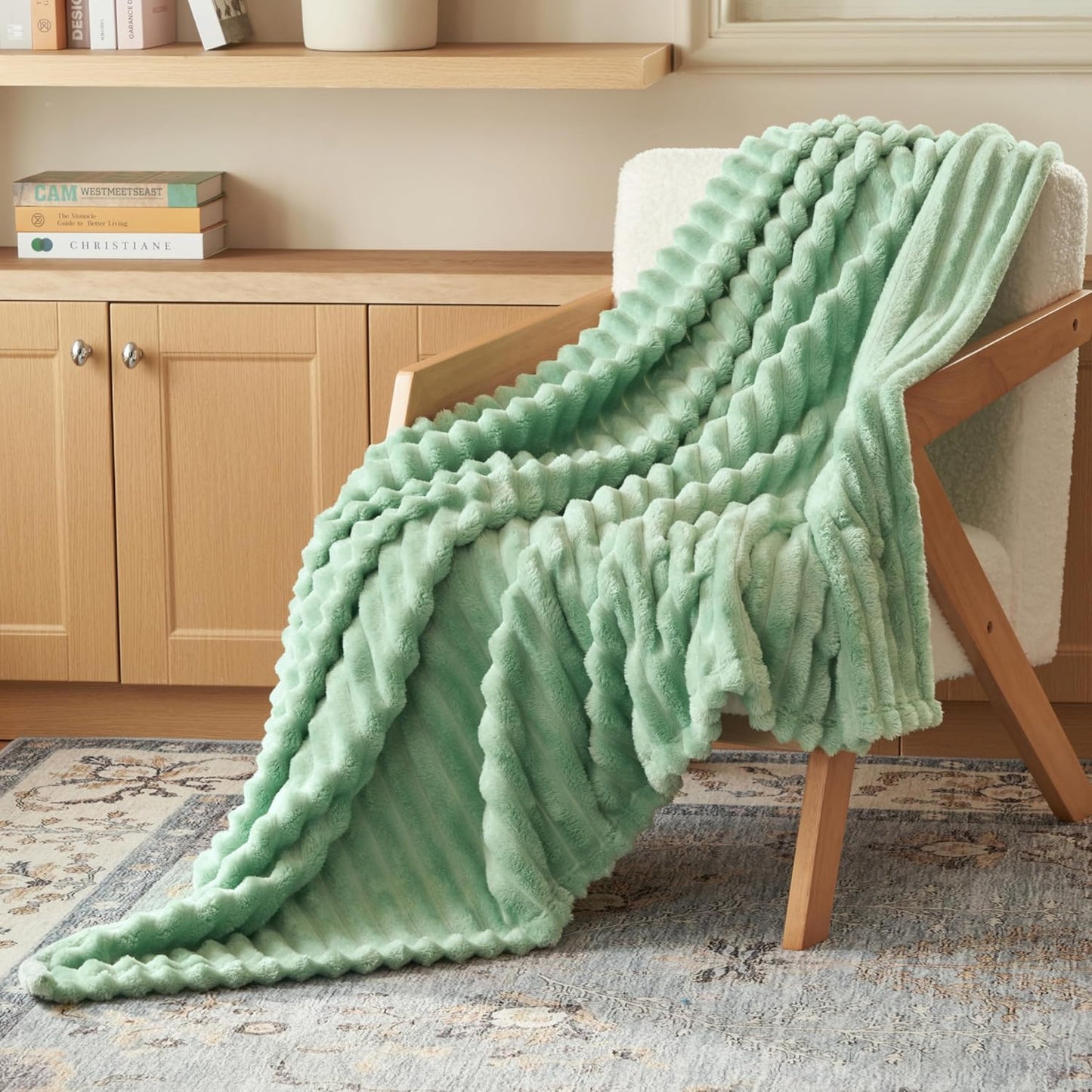 Joiedomi White Throw Blanket for Couch, Soft Fleece Blankets Birthday Gifts for Women Mom Girls, 3D Ribbed Jacquard Cozy Cute Soft Throw Aesthetic Gifts 50x60 Inches