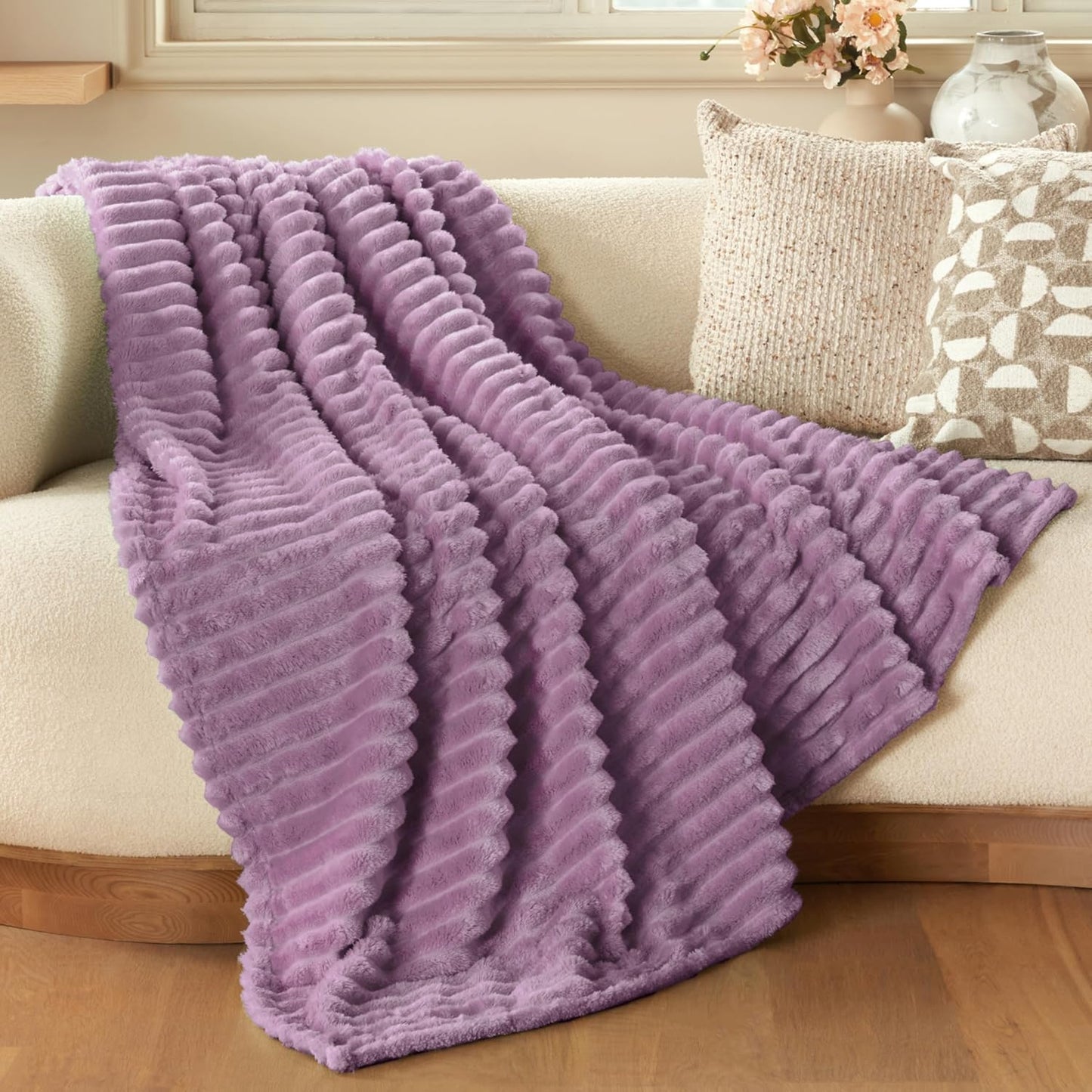 Joiedomi White Throw Blanket for Couch, Soft Fleece Blankets Birthday Gifts for Women Mom Girls, 3D Ribbed Jacquard Cozy Cute Soft Throw Aesthetic Gifts 50x60 Inches