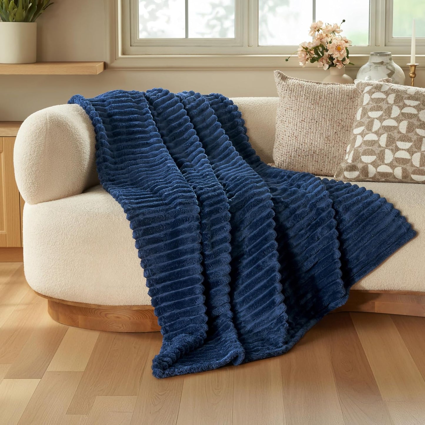 Joiedomi White Throw Blanket for Couch, Soft Fleece Blankets Birthday Gifts for Women Mom Girls, 3D Ribbed Jacquard Cozy Cute Soft Throw Aesthetic Gifts 50x60 Inches