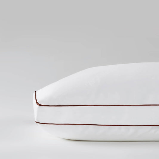 Saatva Latex Pillow - High Loft (6" - 7”) - Hypoallergenic Pillow with Shredded Latex Core - Breathable - Machine Washable Organic Cotton Cover - Queen (28"x18") 1 Pack