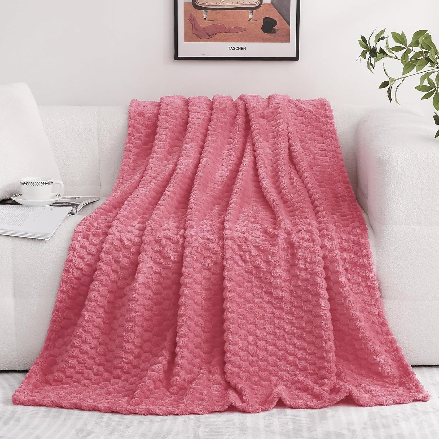 Puncuntex Hot Pink Throw Blanket 50"×60" inches Gifts for Mom Fuzzy 3D Jacquard Decorative Flannel Fleece Super Soft Plush Cozy Blanket for Couch Sofa Chair Lightweight