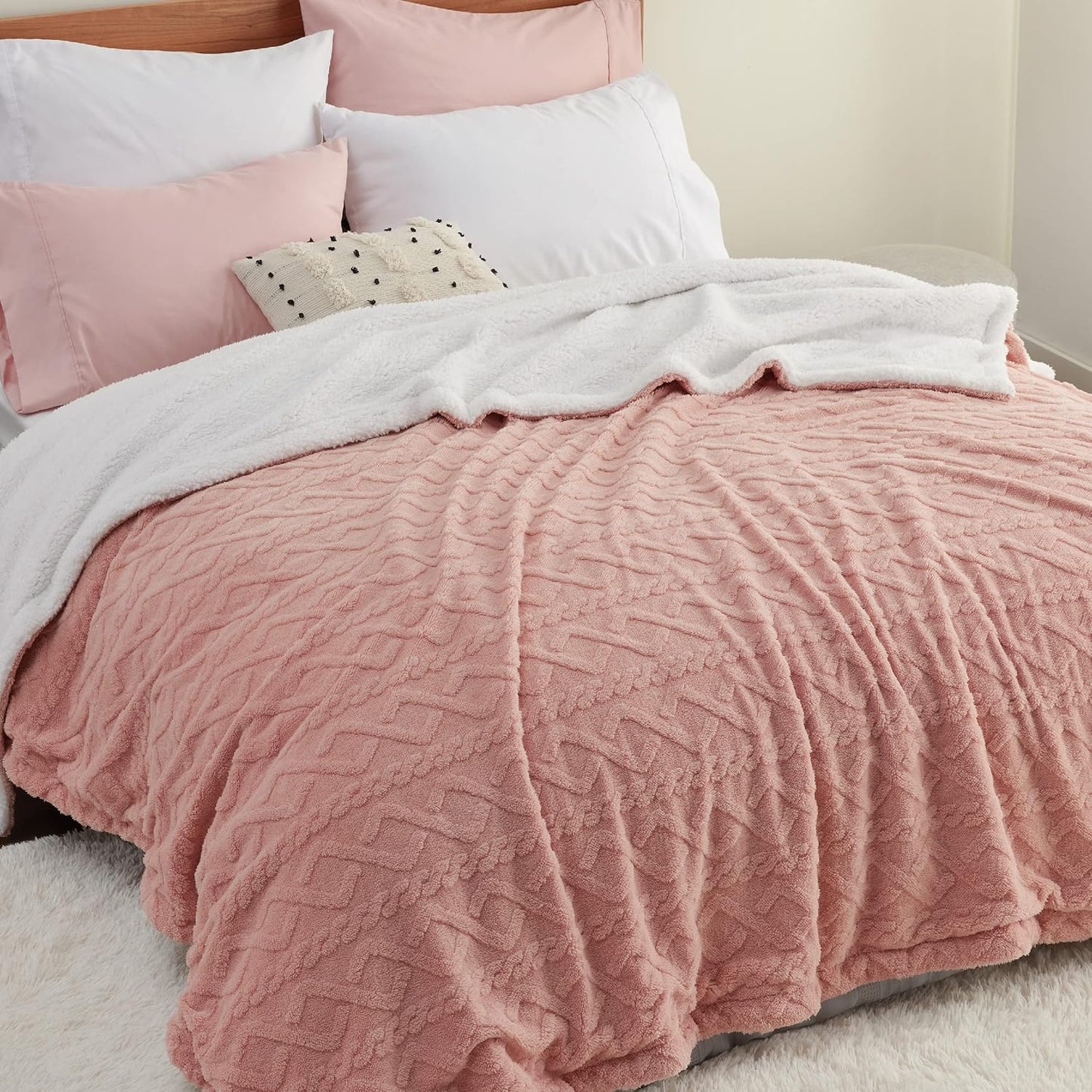 Bedsure Sherpa Fleece Throw Blanket for Couch - Soft Fluffy & Cozy Cable Jacquard Tufted Throw Blankets for Women Gift, Thick Warm Blanket for Winter and All Seasons, Grey, 50x60 Inches