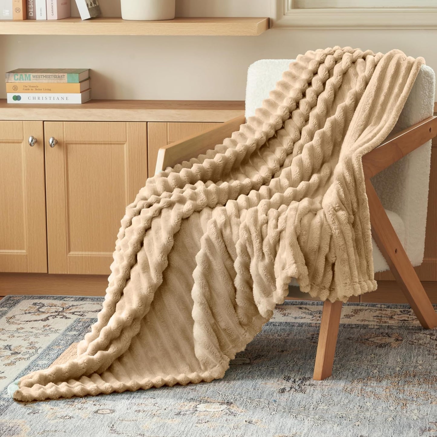 Joiedomi White Throw Blanket for Couch, Soft Fleece Blankets Birthday Gifts for Women Mom Girls, 3D Ribbed Jacquard Cozy Cute Soft Throw Aesthetic Gifts 50x60 Inches
